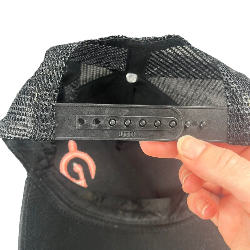 Peloton Otto Baseball Cap Classic Black Adjustable One Size Hat Black Pink Logo - Picture 6 of 8